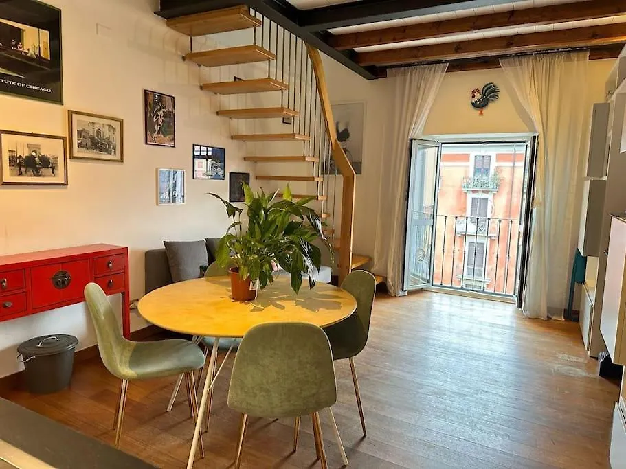 Apartment Appartamento Nel Cuore Di Navigl Milan Italy
