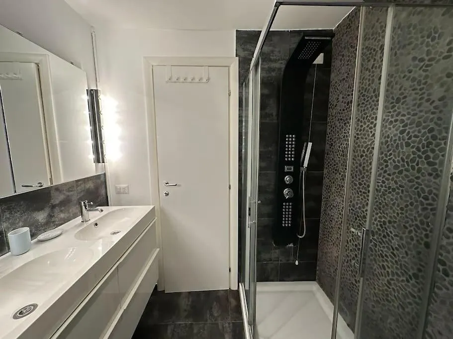 Appartamento Nel Cuore Di Navigl Milan Apartment