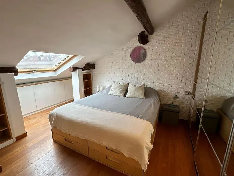 Apartment Appartamento Nel Cuore Di Navigl Milan Italy