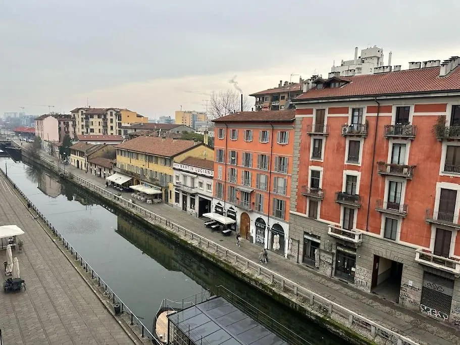 Apartment Appartamento Nel Cuore Di Navigl Milan Italy